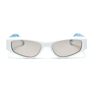 Belle Frog Blue poison Sky cloud